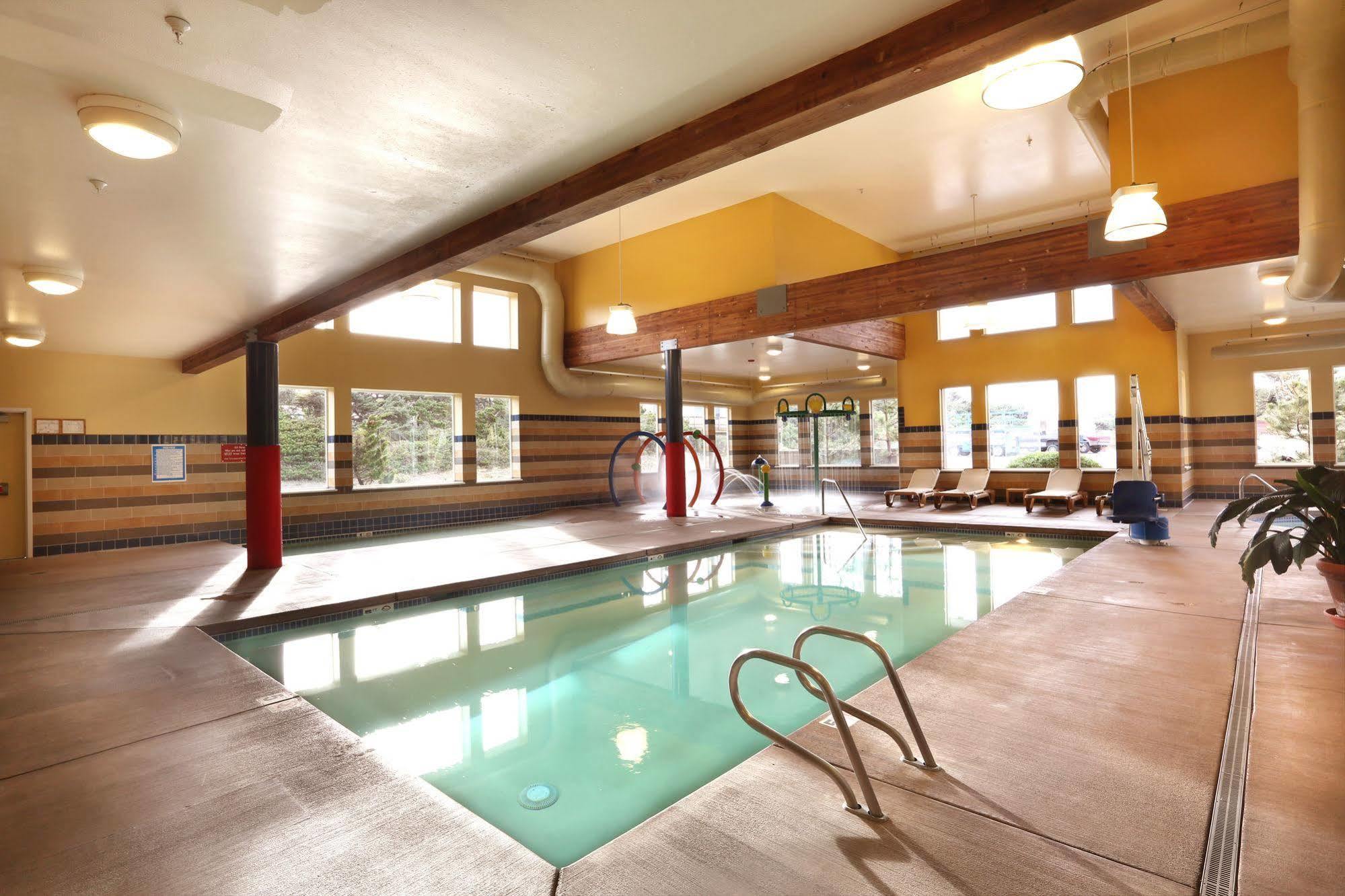 Driftwood Shores Resort Florence Exteriör bild